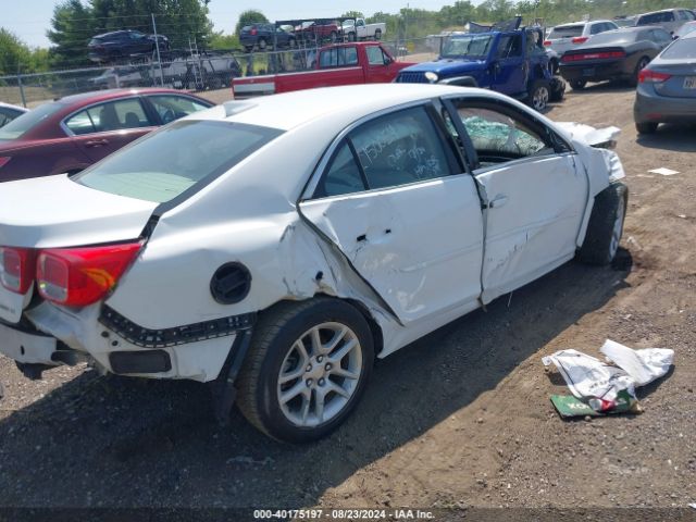 Photo 3 VIN: 1G11C5SL5FF150054 - CHEVROLET MALIBU 