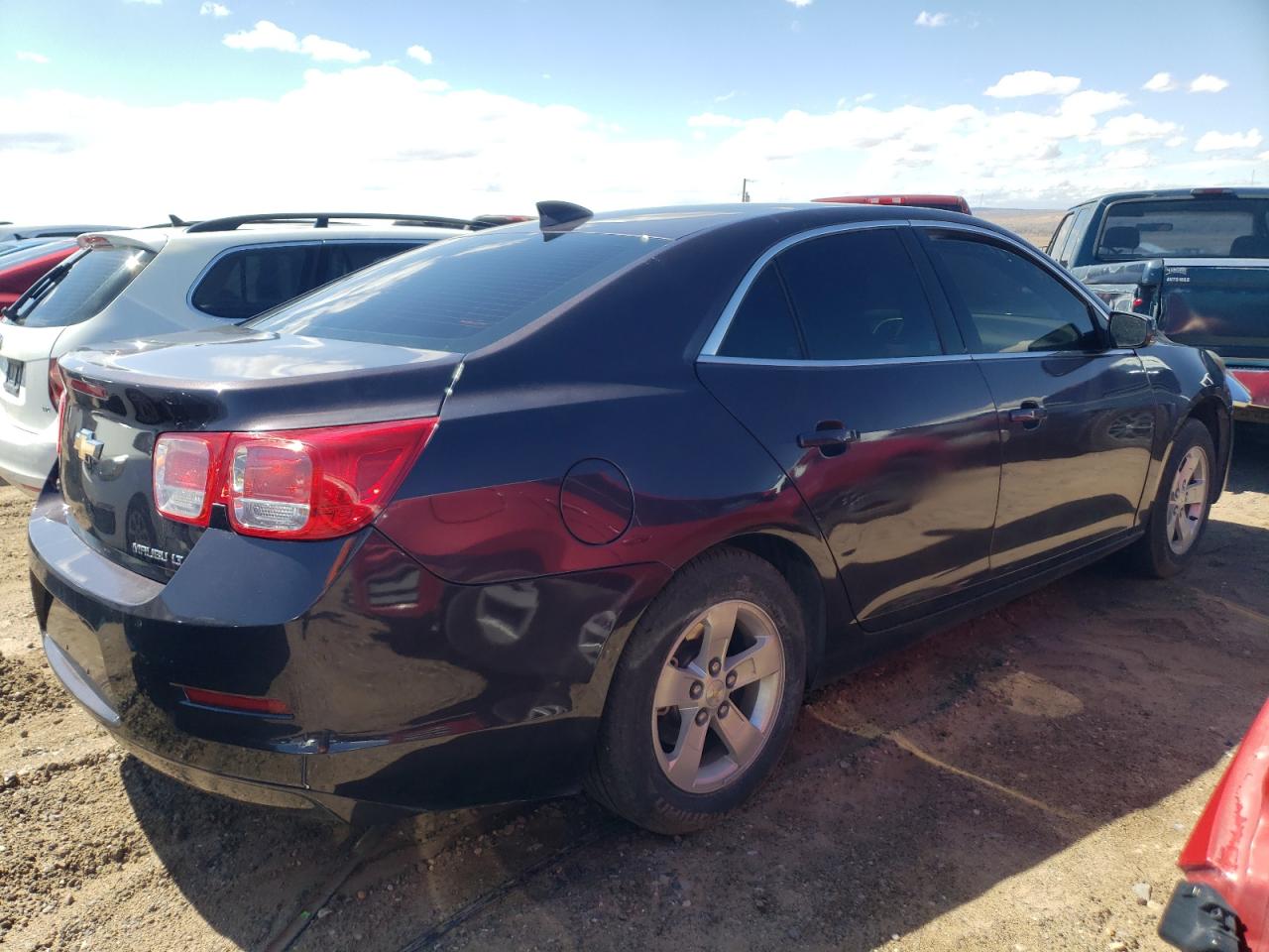 Photo 2 VIN: 1G11C5SL5FF242507 - CHEVROLET MALIBU 