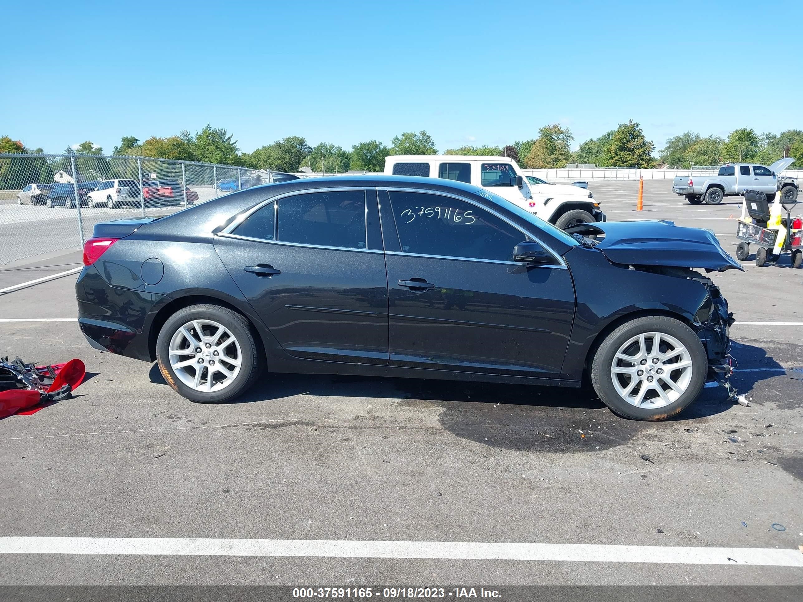 Photo 13 VIN: 1G11C5SL5FF282005 - CHEVROLET MALIBU 