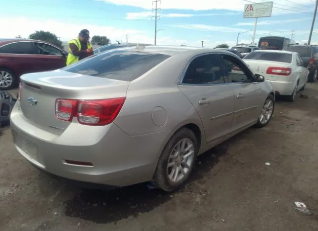 Photo 3 VIN: 1G11C5SL6EF304043 - CHEVROLET MALIBU 