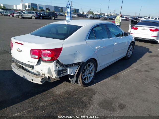 Photo 3 VIN: 1G11C5SL7EF266757 - CHEVROLET MALIBU 