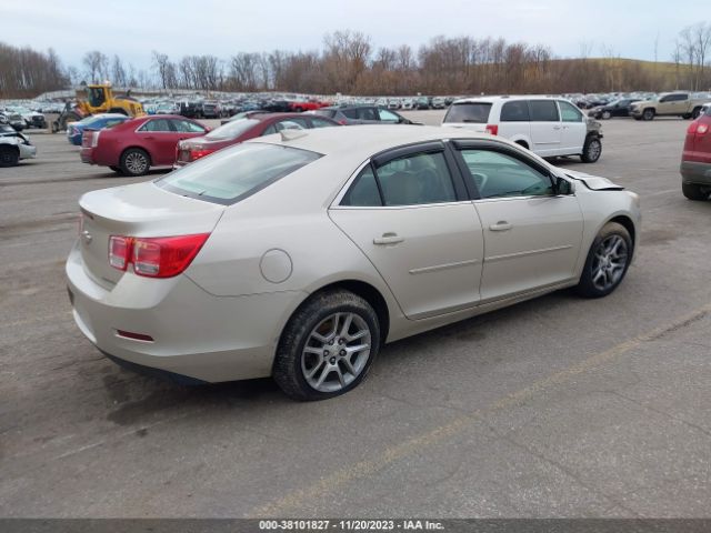 Photo 3 VIN: 1G11C5SL7FF103804 - CHEVROLET MALIBU 