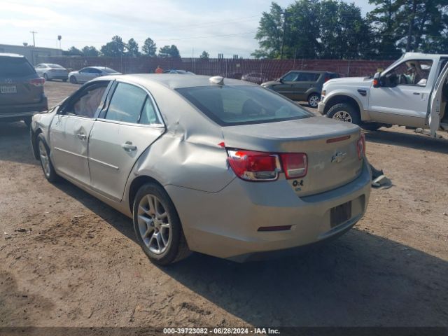 Photo 2 VIN: 1G11C5SL7FF143235 - CHEVROLET MALIBU 