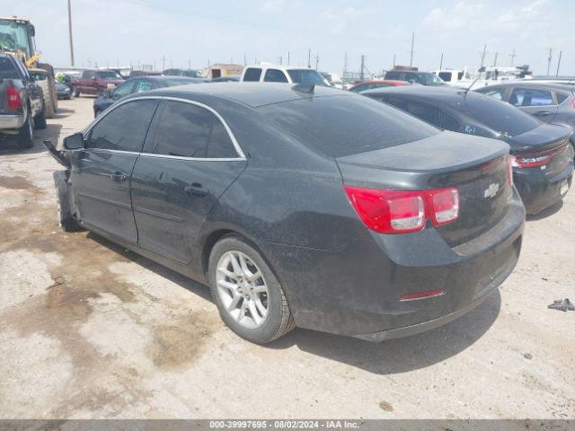 Photo 2 VIN: 1G11C5SL7FF175991 - CHEVROLET MALIBU 