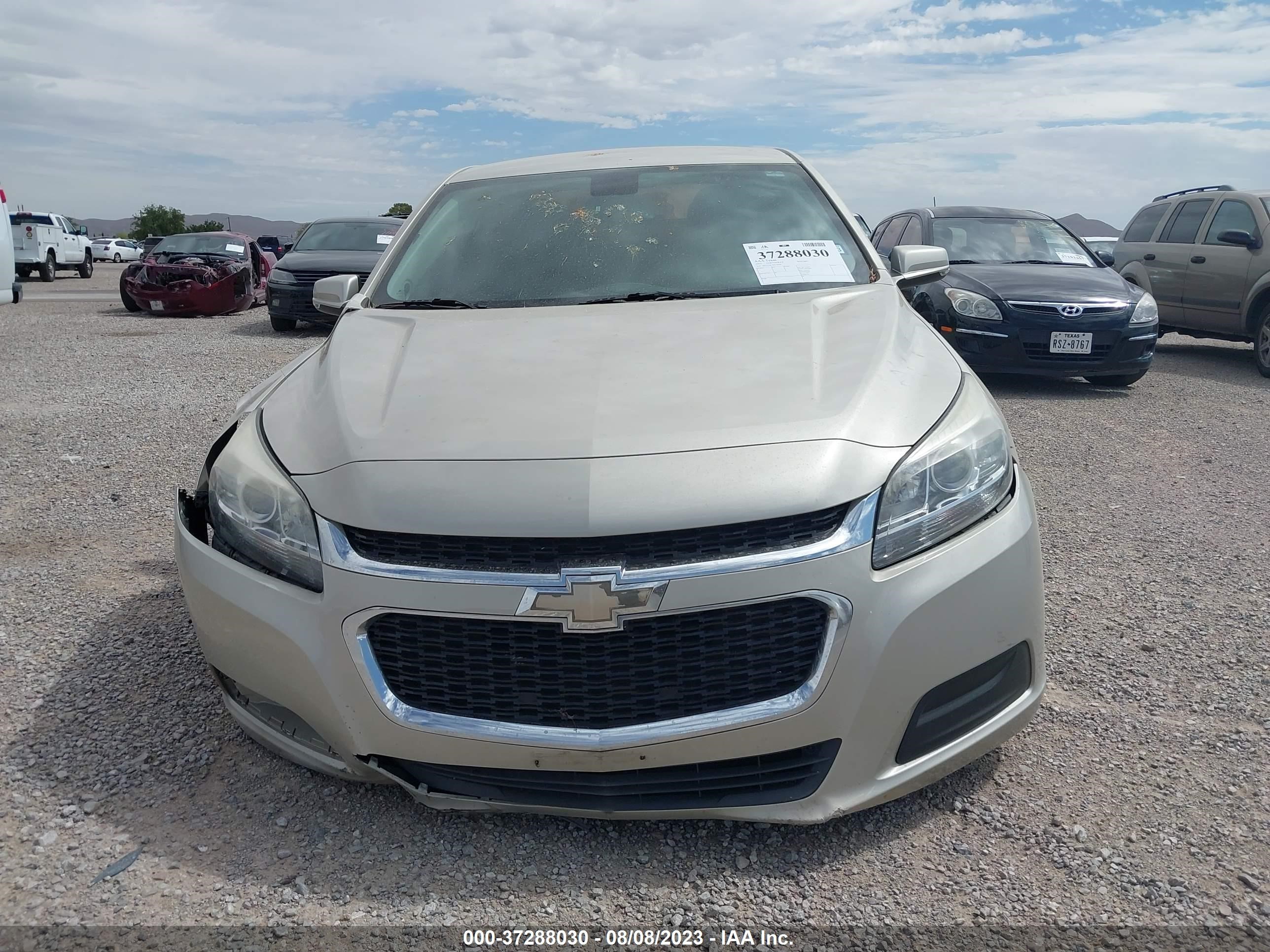 Photo 11 VIN: 1G11C5SL7FF318759 - CHEVROLET MALIBU 