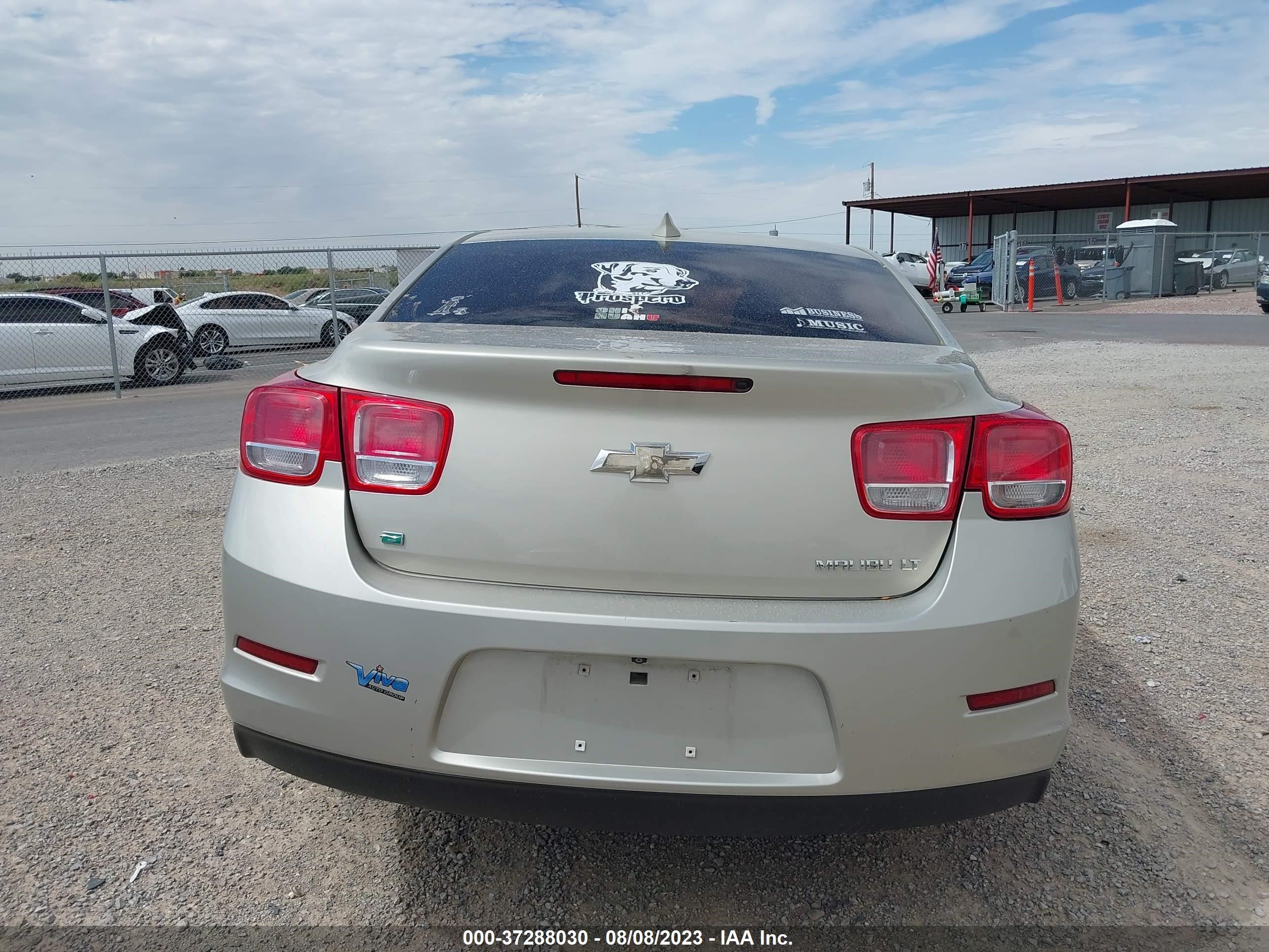 Photo 15 VIN: 1G11C5SL7FF318759 - CHEVROLET MALIBU 