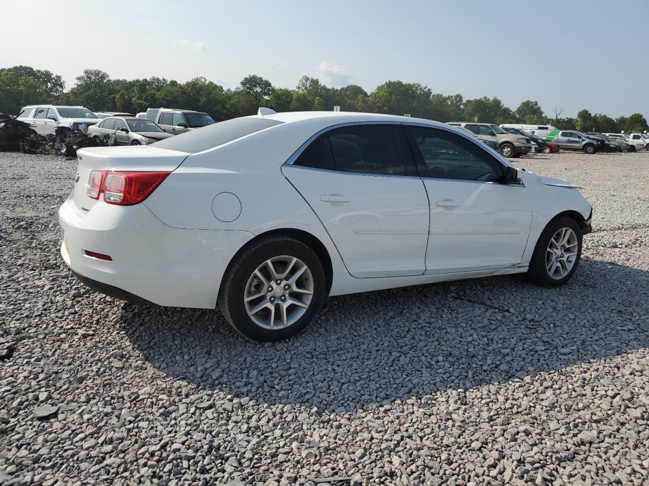 Photo 2 VIN: 1G11C5SL8EF108377 - CHEVROLET MALIBU 