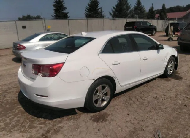 Photo 3 VIN: 1G11C5SL8EF165243 - CHEVROLET MALIBU 