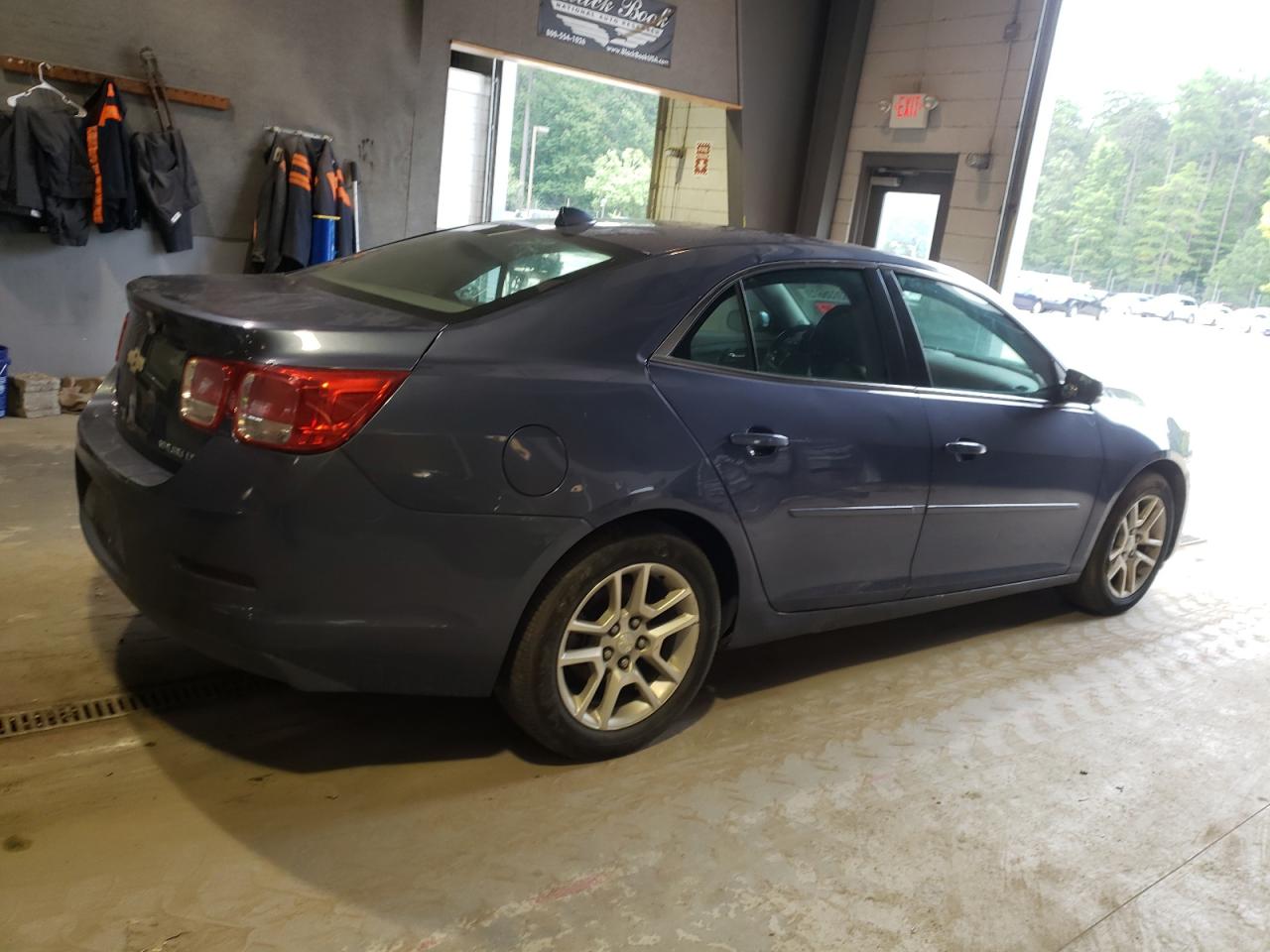 Photo 2 VIN: 1G11C5SL8EF214148 - CHEVROLET MALIBU 