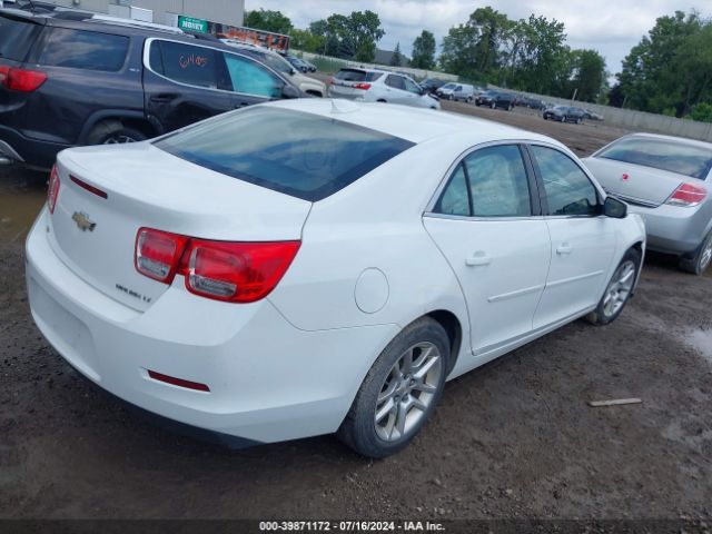 Photo 3 VIN: 1G11C5SL8FF102225 - CHEVROLET MALIBU 