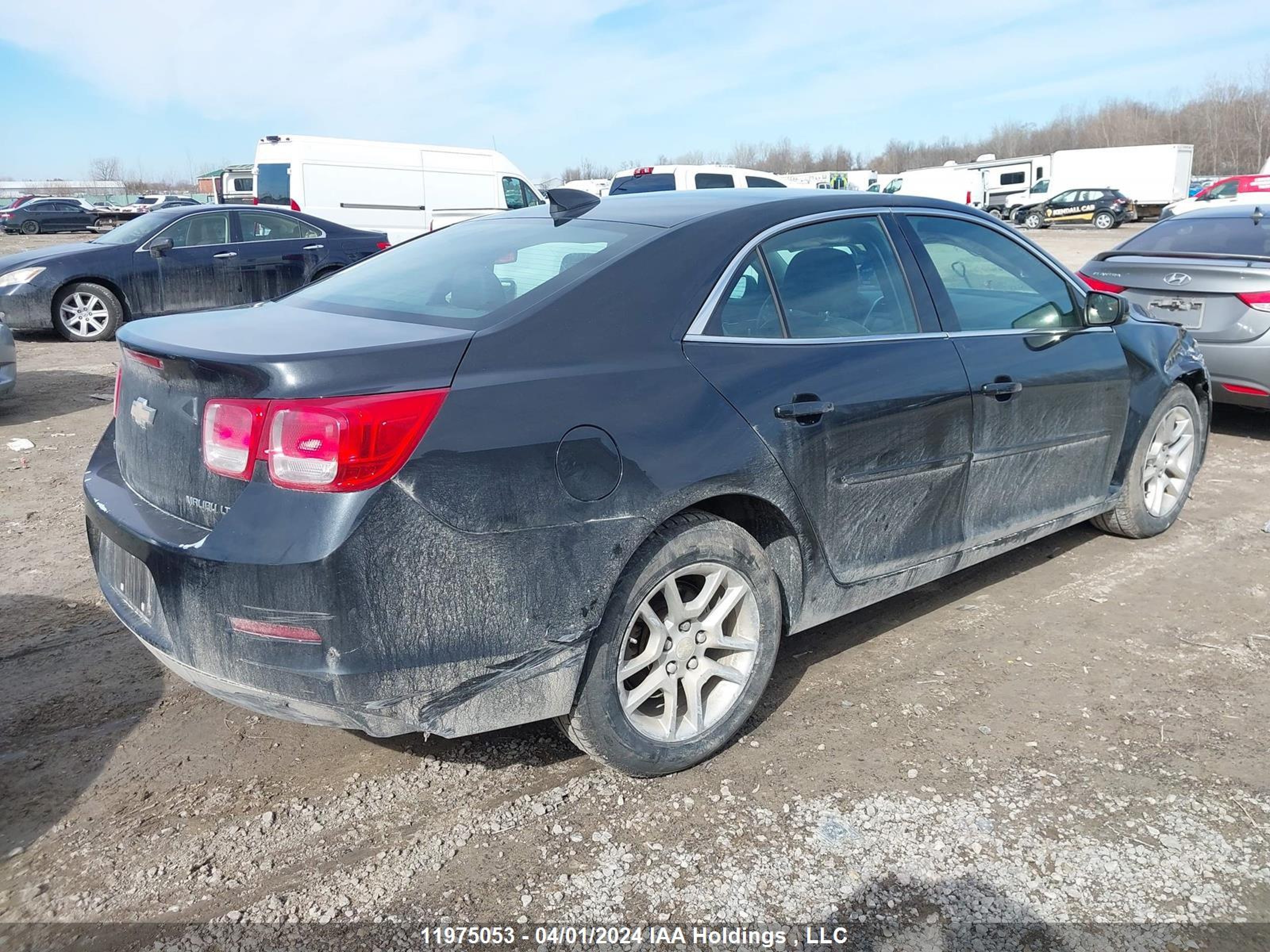 Photo 3 VIN: 1G11C5SL8FF302196 - CHEVROLET MALIBU 