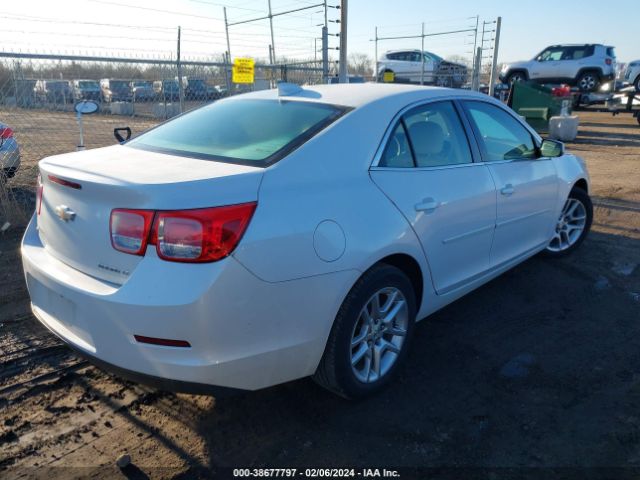 Photo 3 VIN: 1G11C5SL9FF154611 - CHEVROLET MALIBU 