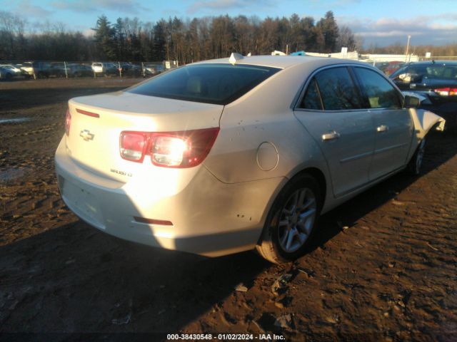 Photo 3 VIN: 1G11C5SLXEU149024 - CHEVROLET MALIBU 