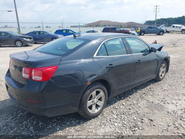 Photo 3 VIN: 1G11C5SLXFF326810 - CHEVROLET MALIBU 