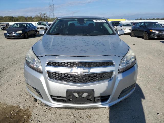 Photo 4 VIN: 1G11D5RR0DF110680 - CHEVROLET MALIBU 