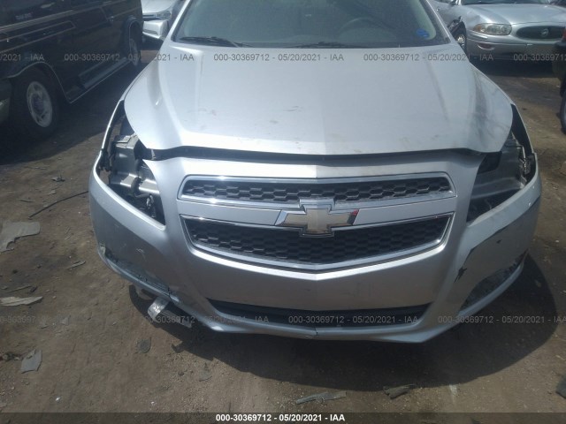 Photo 5 VIN: 1G11D5RR2DF117081 - CHEVROLET MALIBU 