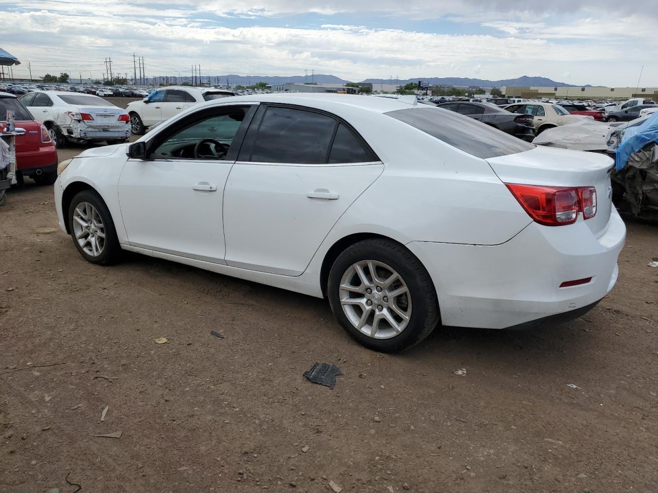 Photo 1 VIN: 1G11D5RR8DF101581 - CHEVROLET MALIBU 