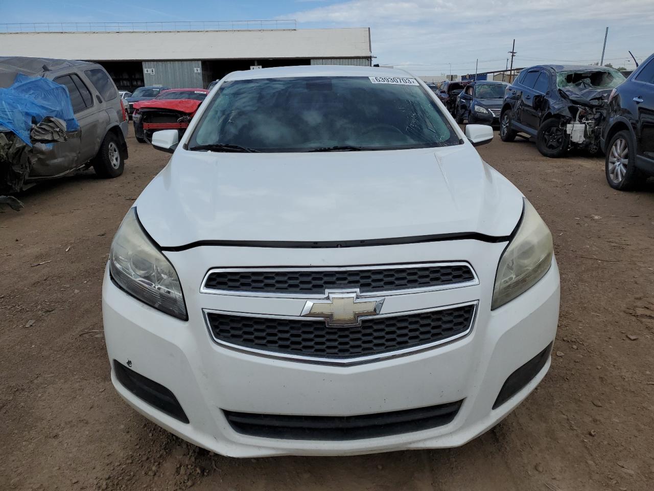 Photo 4 VIN: 1G11D5RR8DF101581 - CHEVROLET MALIBU 