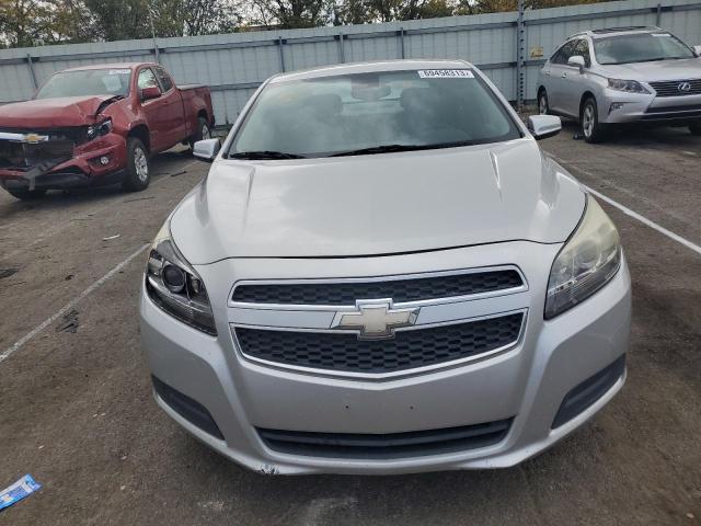 Photo 4 VIN: 1G11D5RR8DF111396 - CHEVROLET MALIBU 