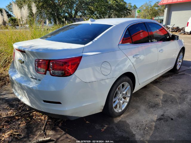 Photo 3 VIN: 1G11D5RR9DF118244 - CHEVROLET MALIBU 