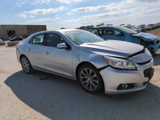 Photo 3 VIN: 1G11D5SL1FF317913 - CHEVROLET MALIBU 2LT 