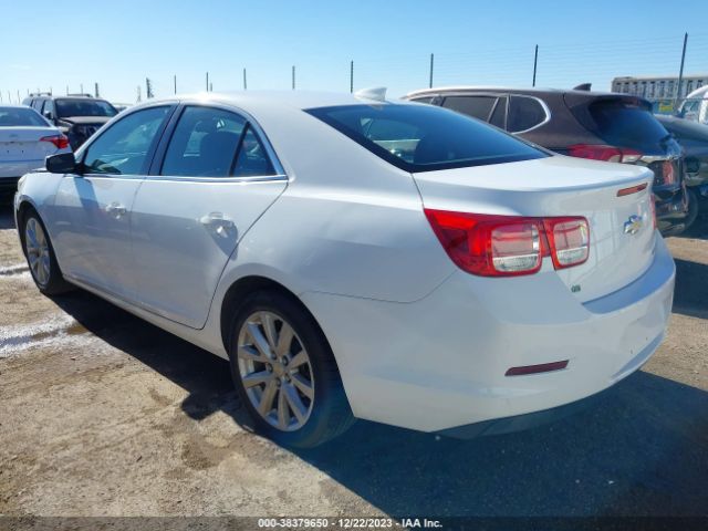 Photo 2 VIN: 1G11D5SL2FF126145 - CHEVROLET MALIBU 