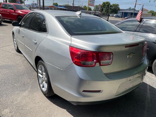 Photo 2 VIN: 1G11D5SL3FF162670 - CHEVROLET MALIBU 