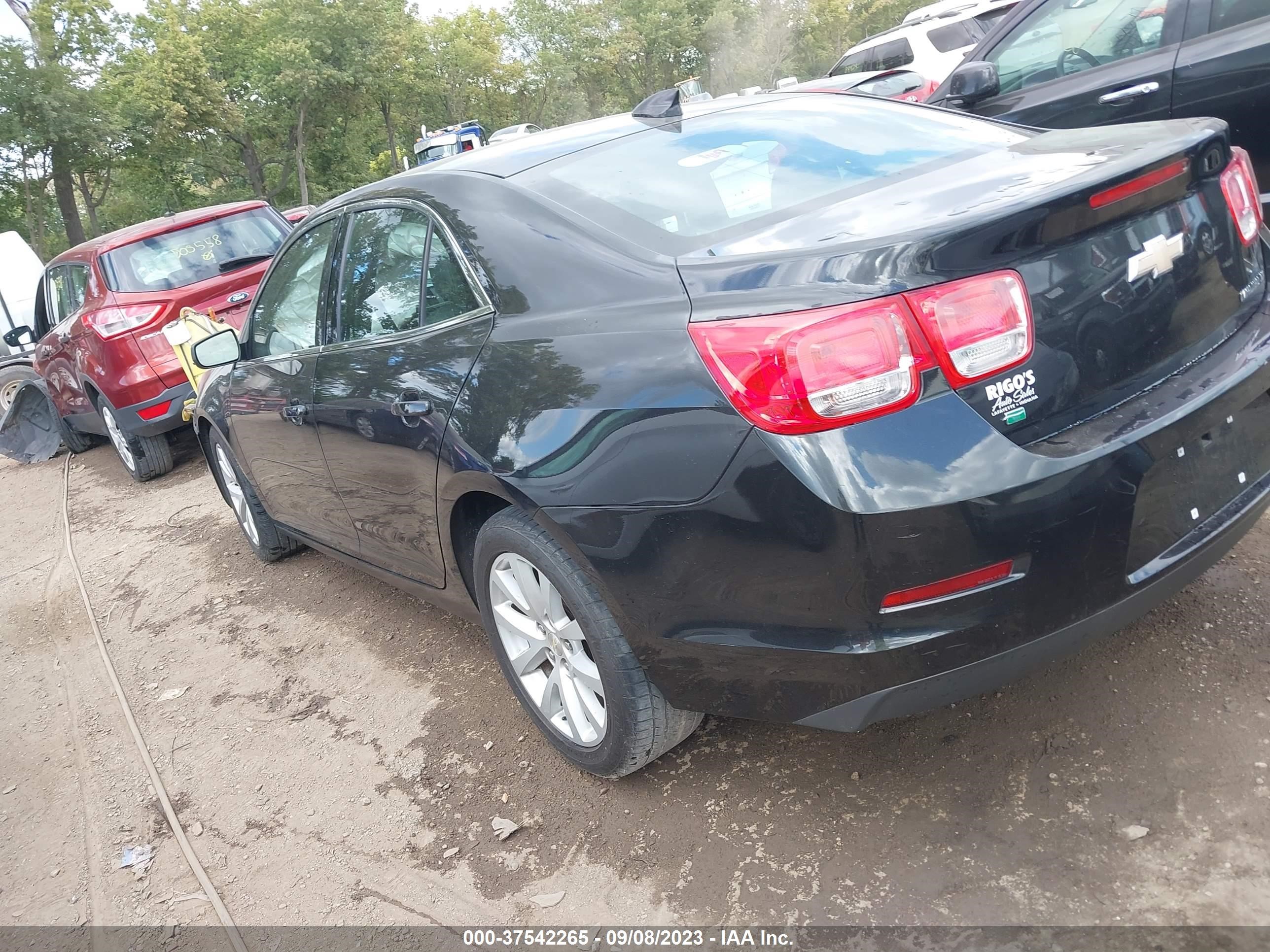 Photo 2 VIN: 1G11D5SL4FF125224 - CHEVROLET MALIBU 