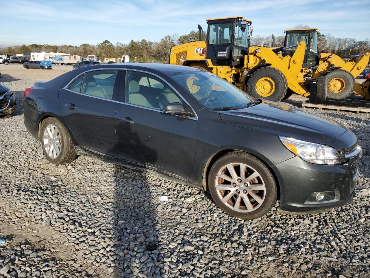 Photo 3 VIN: 1G11D5SL4FF140323 - CHEVROLET MALIBU 