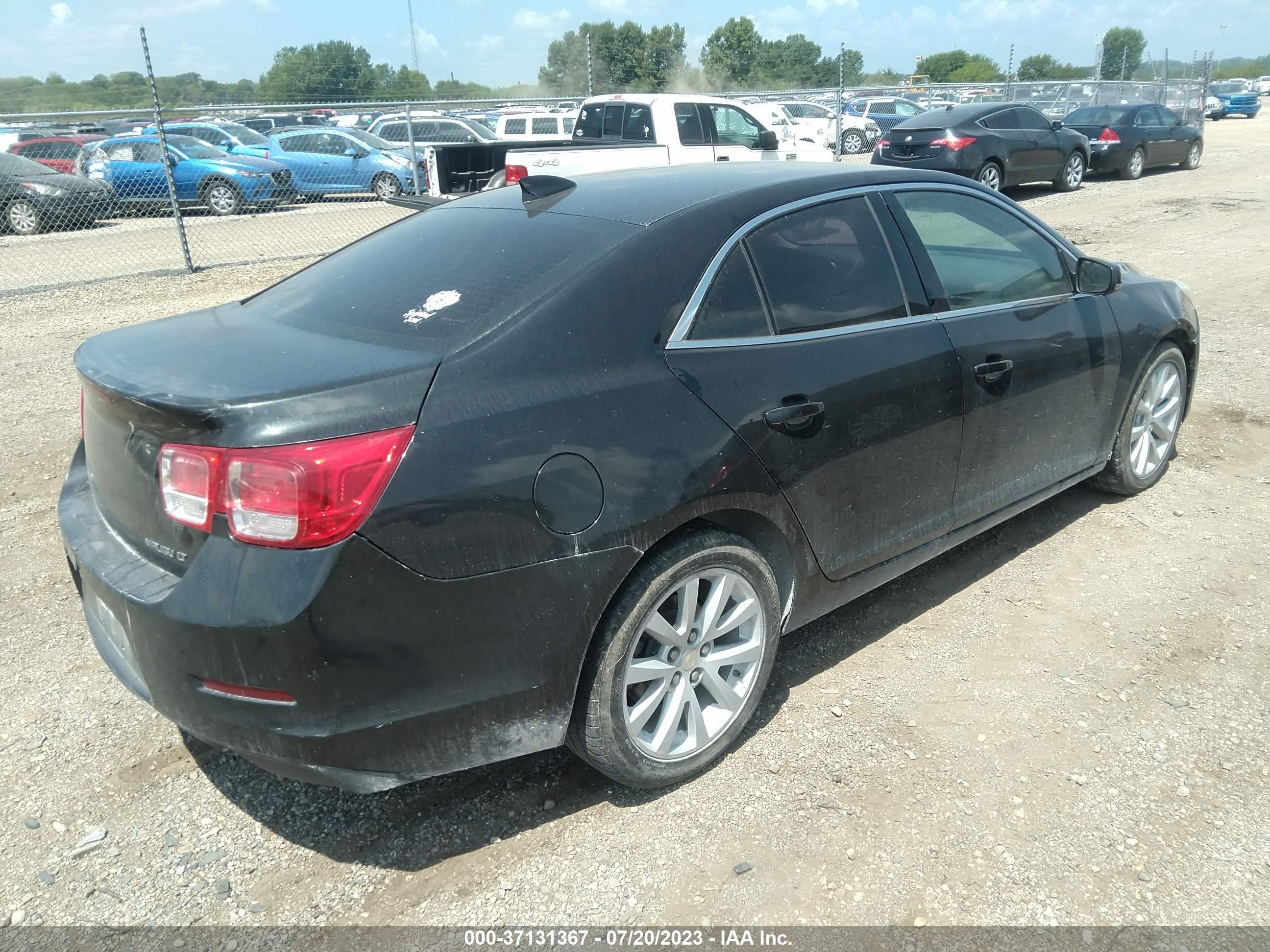 Photo 3 VIN: 1G11D5SL5FF151766 - CHEVROLET MALIBU 