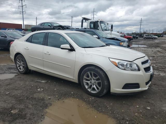 Photo 3 VIN: 1G11D5SR3DF154571 - CHEVROLET MALIBU 