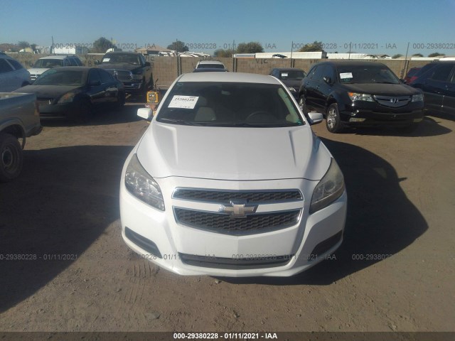 Photo 5 VIN: 1G11D5SR5DF153390 - CHEVROLET MALIBU 