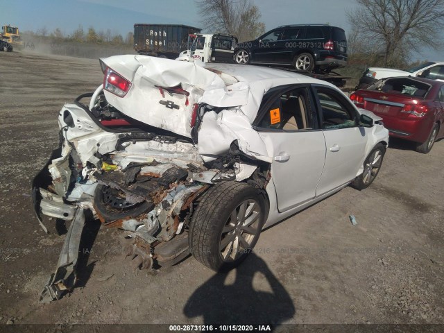 Photo 3 VIN: 1G11E5SA2DF248836 - CHEVROLET MALIBU 