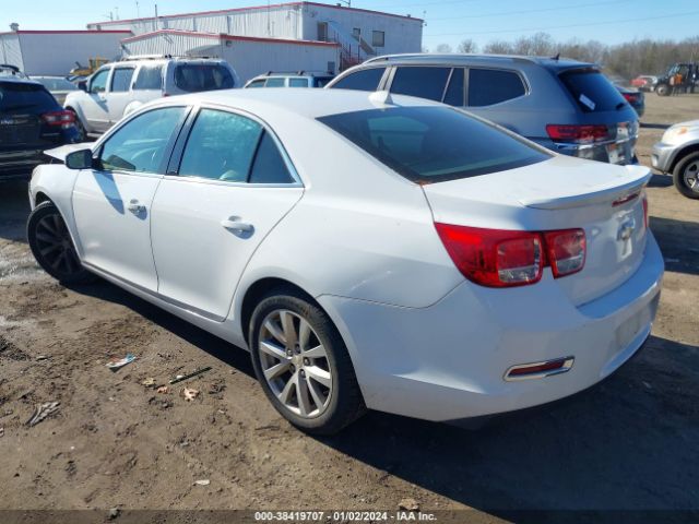 Photo 2 VIN: 1G11E5SA2DF268259 - CHEVROLET MALIBU 