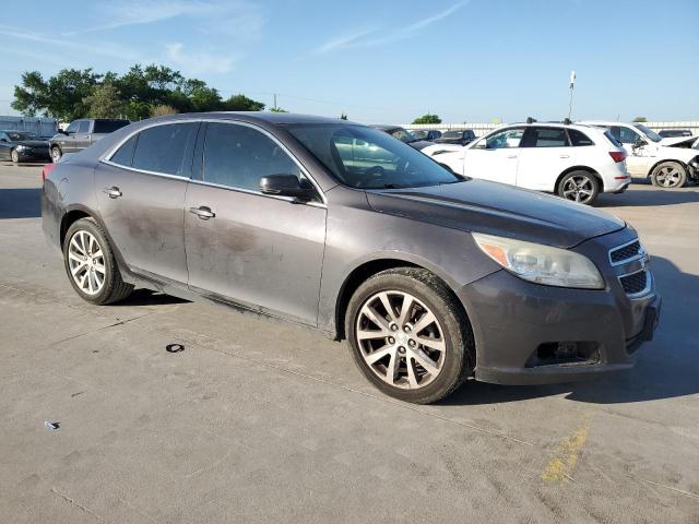 Photo 3 VIN: 1G11E5SA2DF327813 - CHEVROLET MALIBU 2LT 