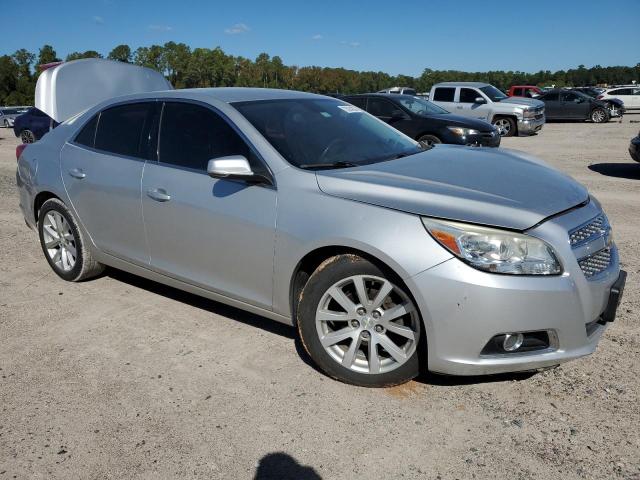 Photo 3 VIN: 1G11E5SA4DF257845 - CHEVROLET MALIBU 