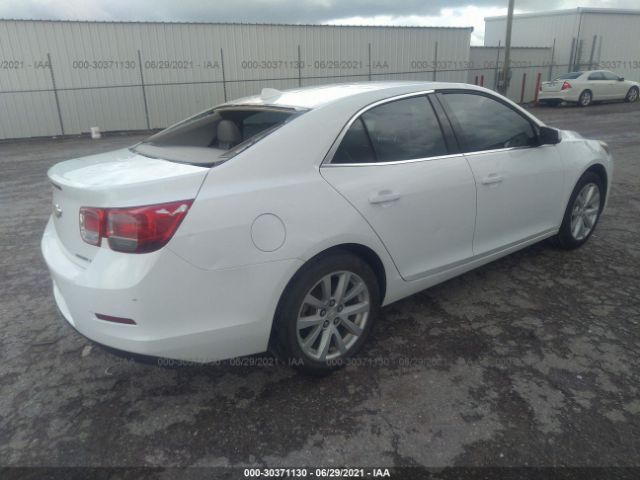 Photo 3 VIN: 1G11E5SA4DF280896 - CHEVROLET MALIBU 