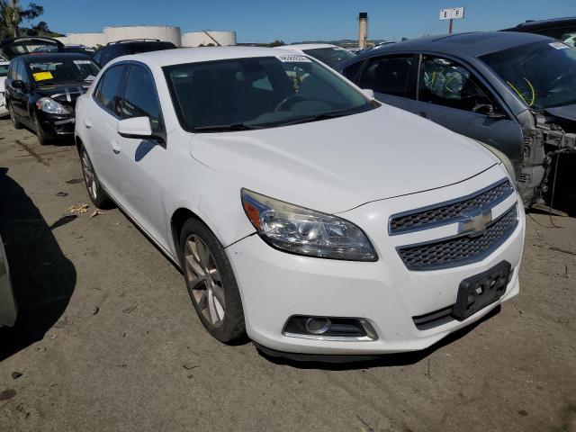 Photo 3 VIN: 1G11E5SA4DF309121 - CHEVROLET MALIBU 