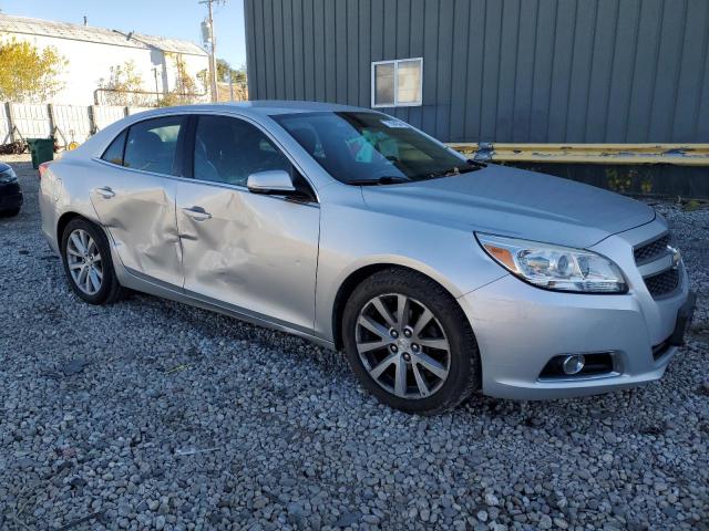 Photo 3 VIN: 1G11E5SA5DF134362 - CHEVROLET MALIBU 2LT 