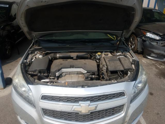 Photo 6 VIN: 1G11E5SA5DF233179 - CHEVROLET MALIBU LS 