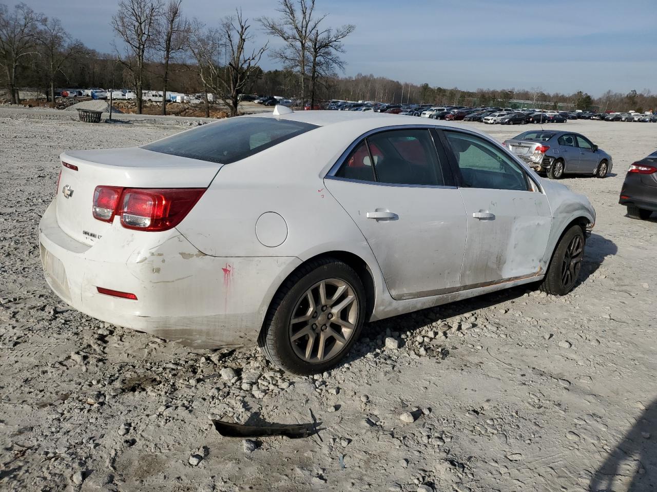 Photo 2 VIN: 1G11E5SA5DF249348 - CHEVROLET MALIBU 