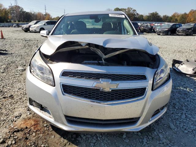 Photo 4 VIN: 1G11E5SA5DF328051 - CHEVROLET MALIBU 