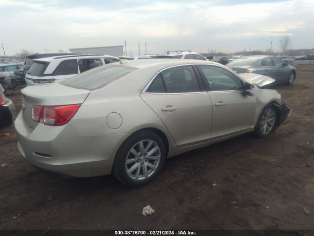 Photo 3 VIN: 1G11E5SA5DF330348 - CHEVROLET MALIBU 