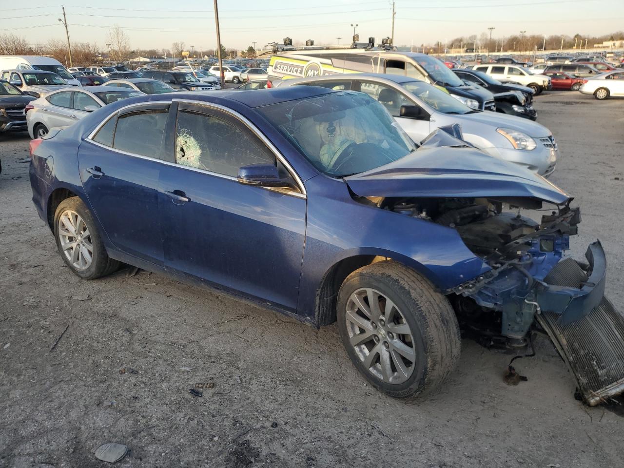 Photo 3 VIN: 1G11E5SA5DU129769 - CHEVROLET MALIBU 