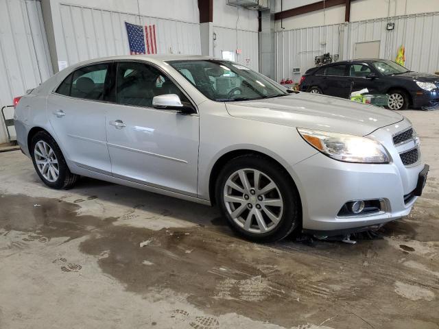 Photo 3 VIN: 1G11E5SA6DU138822 - CHEVROLET MALIBU 