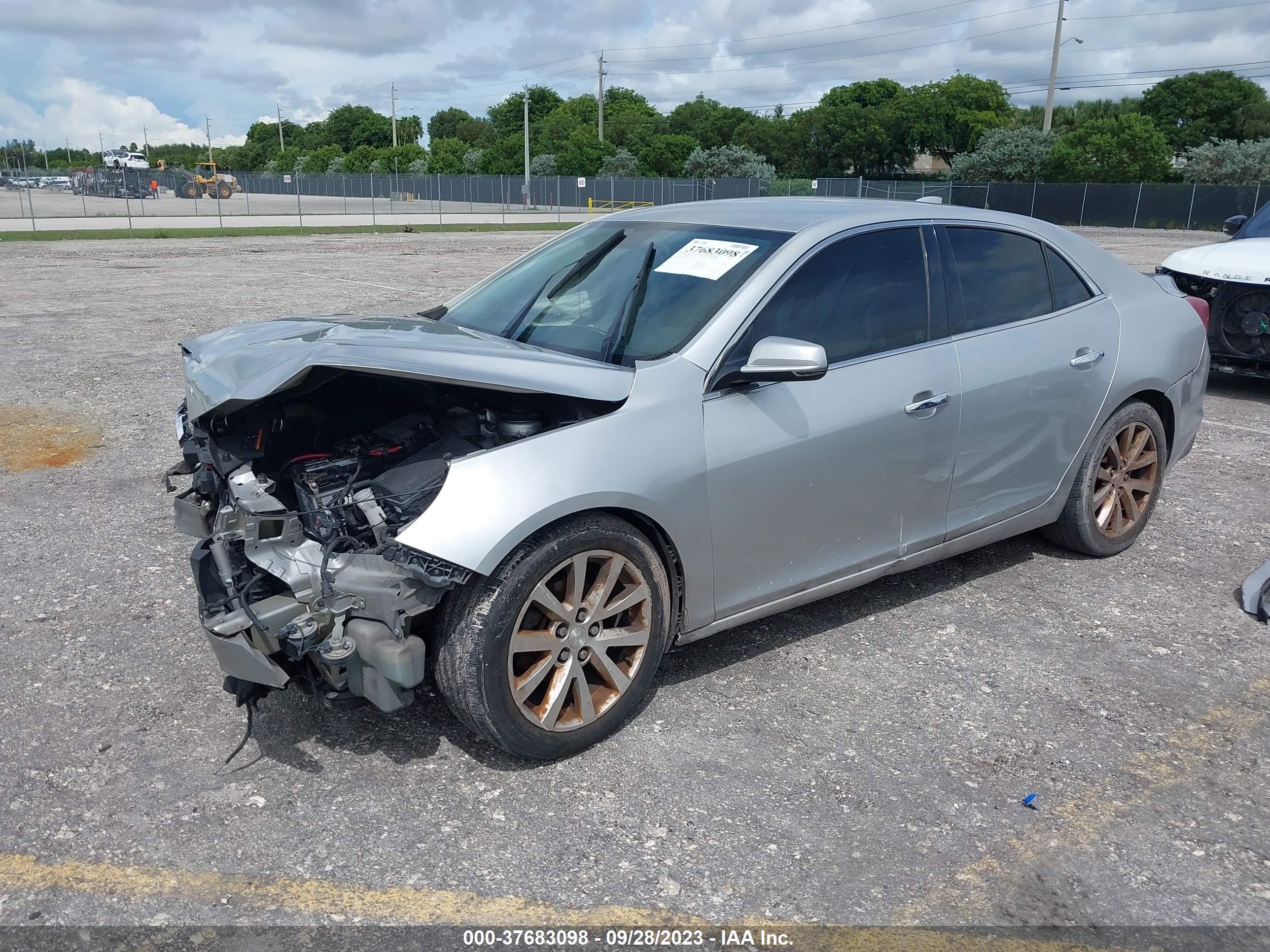 Photo 1 VIN: 1G11E5SA6GF155810 - CHEVROLET MALIBU 