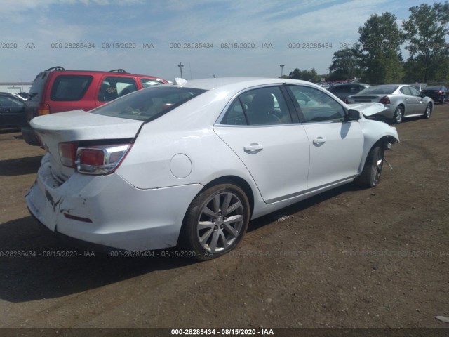 Photo 3 VIN: 1G11E5SA7DF330318 - CHEVROLET MALIBU 