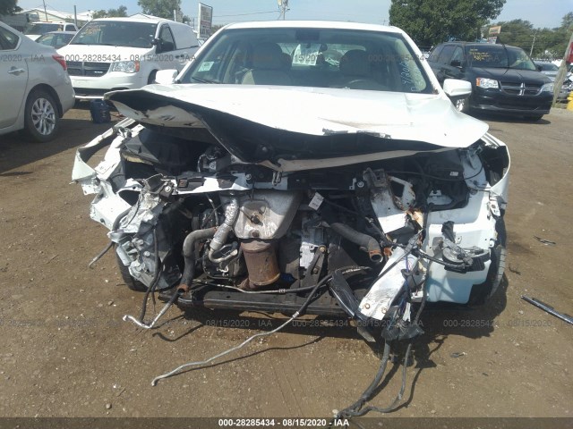 Photo 5 VIN: 1G11E5SA7DF330318 - CHEVROLET MALIBU 