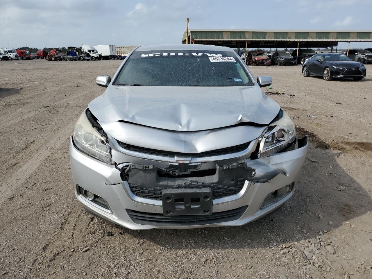 Photo 4 VIN: 1G11E5SA8GF168915 - CHEVROLET MALIBU 