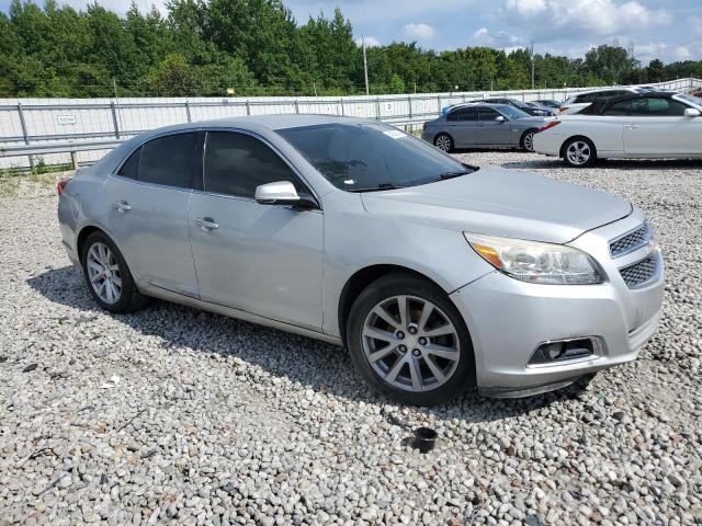 Photo 3 VIN: 1G11E5SA9DF275855 - CHEVROLET MALIBU 